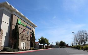 Holiday Inn Express Hotel & Suites Napa Valley-American Canyon By Ihg
